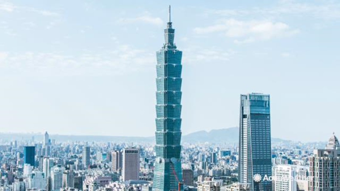 How the Taipei 101 skyscraper resists earthquakes and typhoons