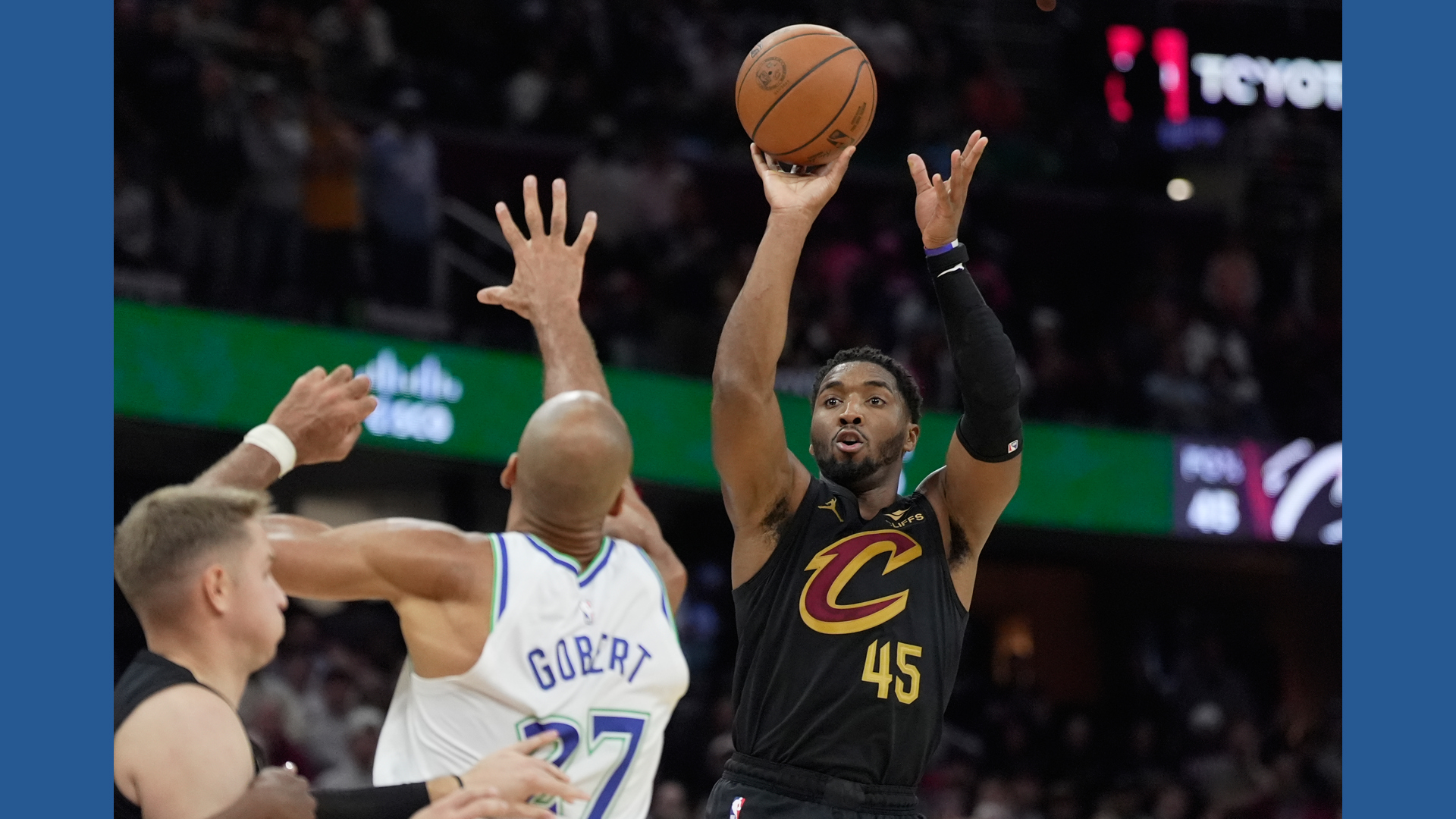 Mitchell scores 26 as Cavaliers rally and defeat Timberwolves 127-125 ...