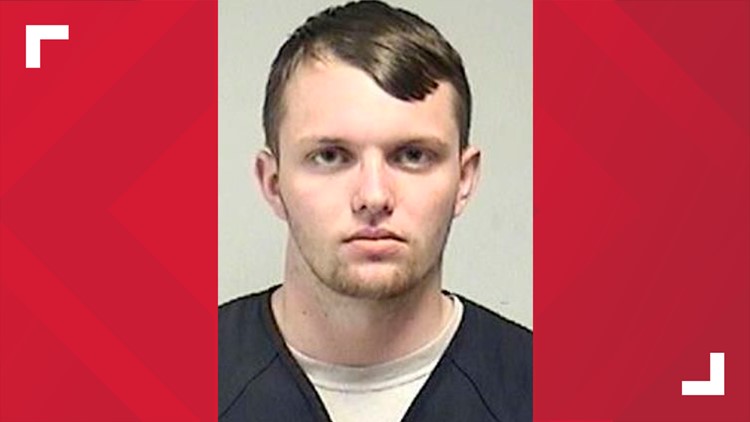 Wisconsin man accused of running counterfeit vape cartridge scheme |  kvue.com