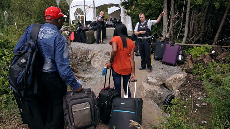 Mexican asylum seekers set their sights north — on Canada