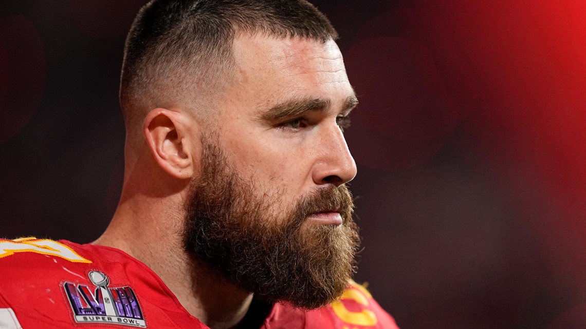 travis kelce coach super bowl