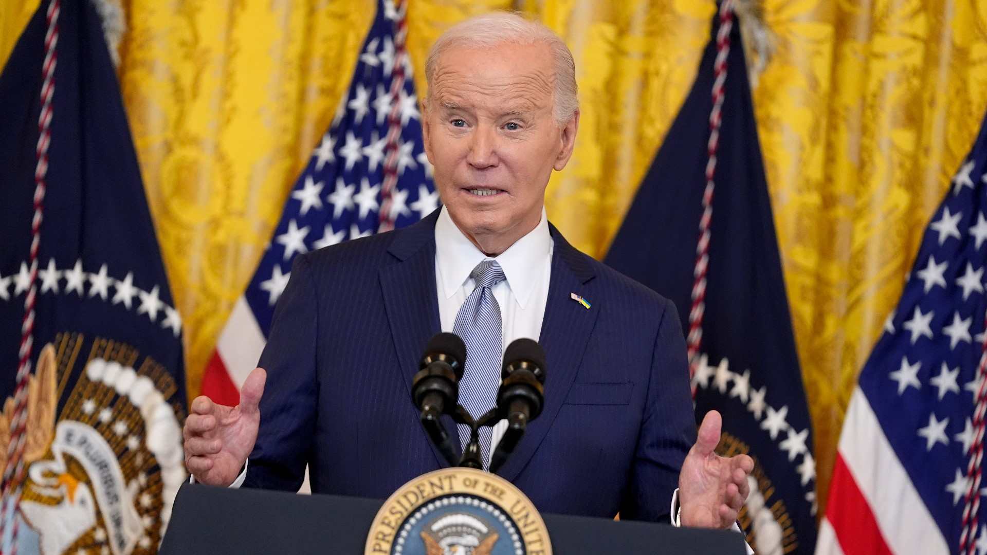 Biden Administration Announces Rule To Cap Credit Card Late Fees | Kvue.com