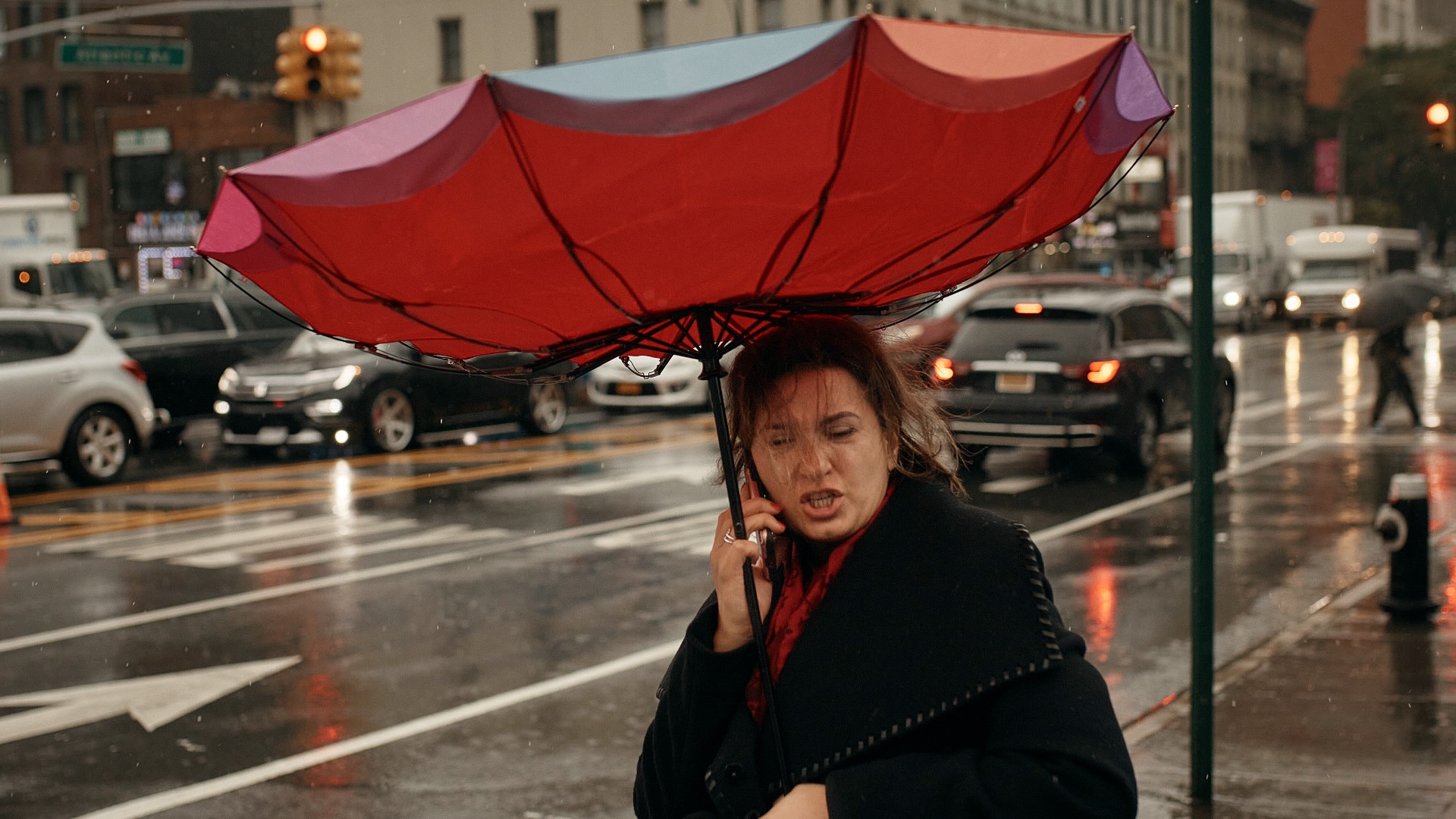 New York faces flooding as torrential rain falls | kvue.com
