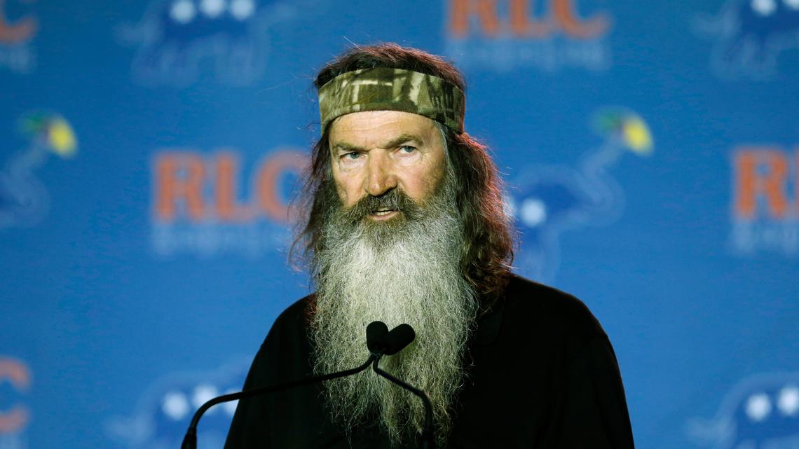 Phil Robertson, 'Duck Dynasty' star, diagnosed with Alzheimer's disease