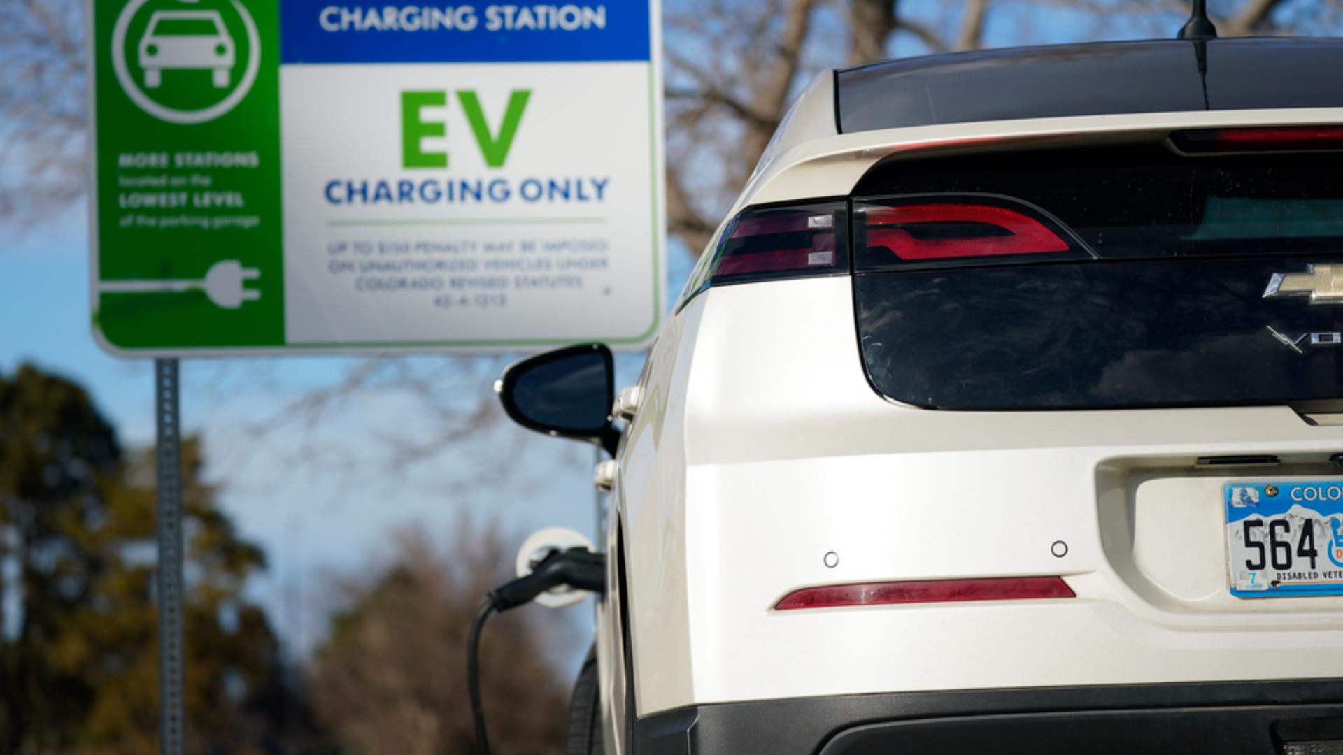 If you drive a General Motors vehicle, you can now buy an adapter to use Tesla superchargers.