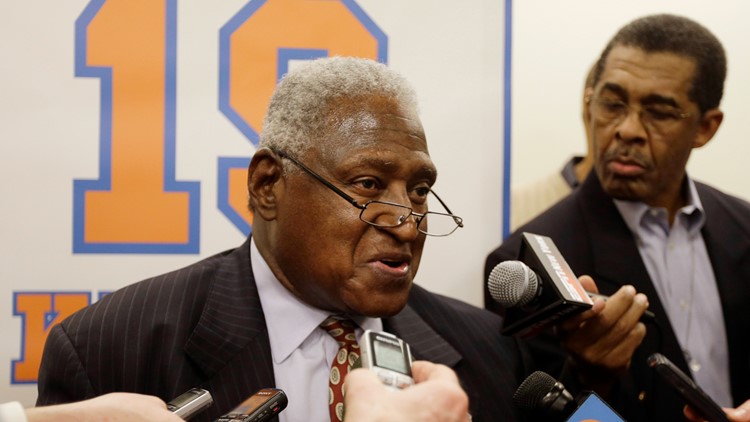 Willis Reed, leader on Knicks' 2 title teams, dies at 80