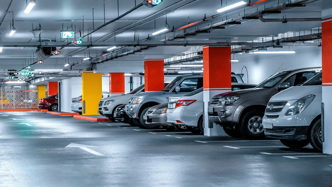 Suburban Milwaukee mall parking garage partially collapses - Vimarsana News