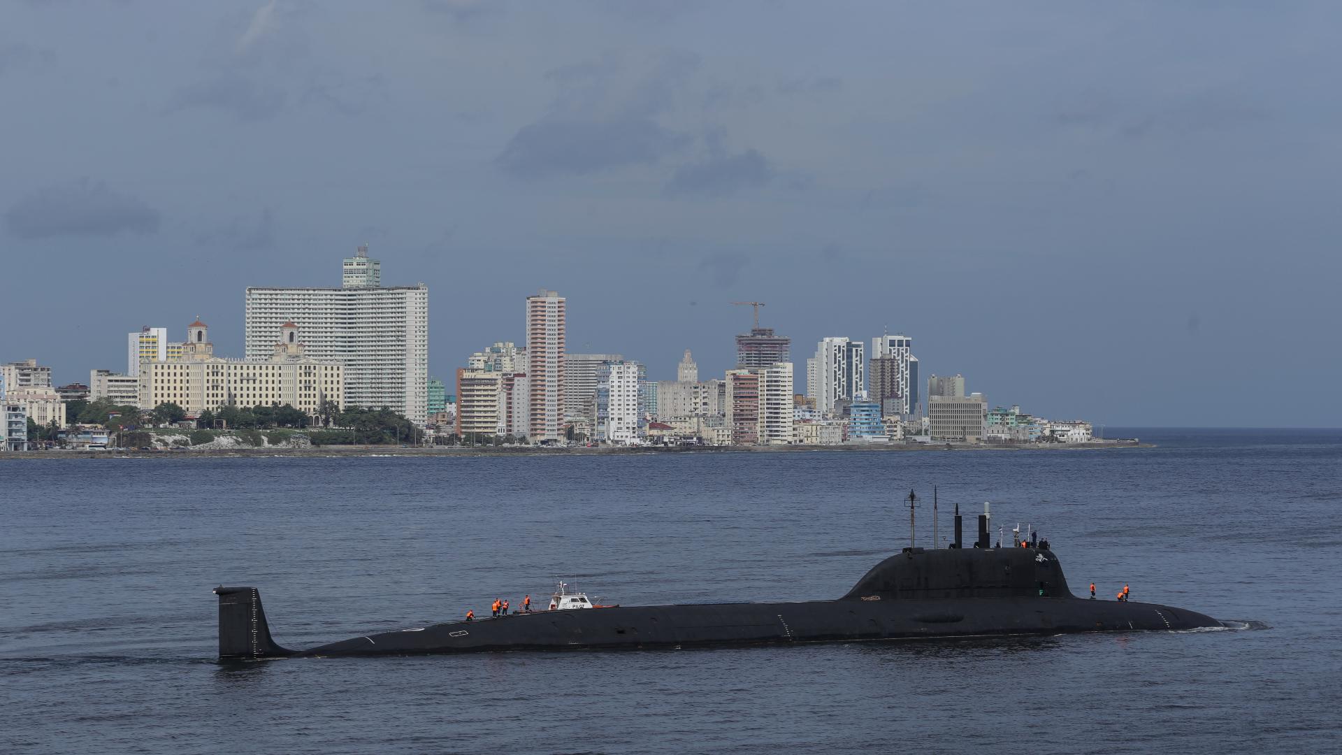 A fleet of Russian warships left a port in Cuba on Monday.