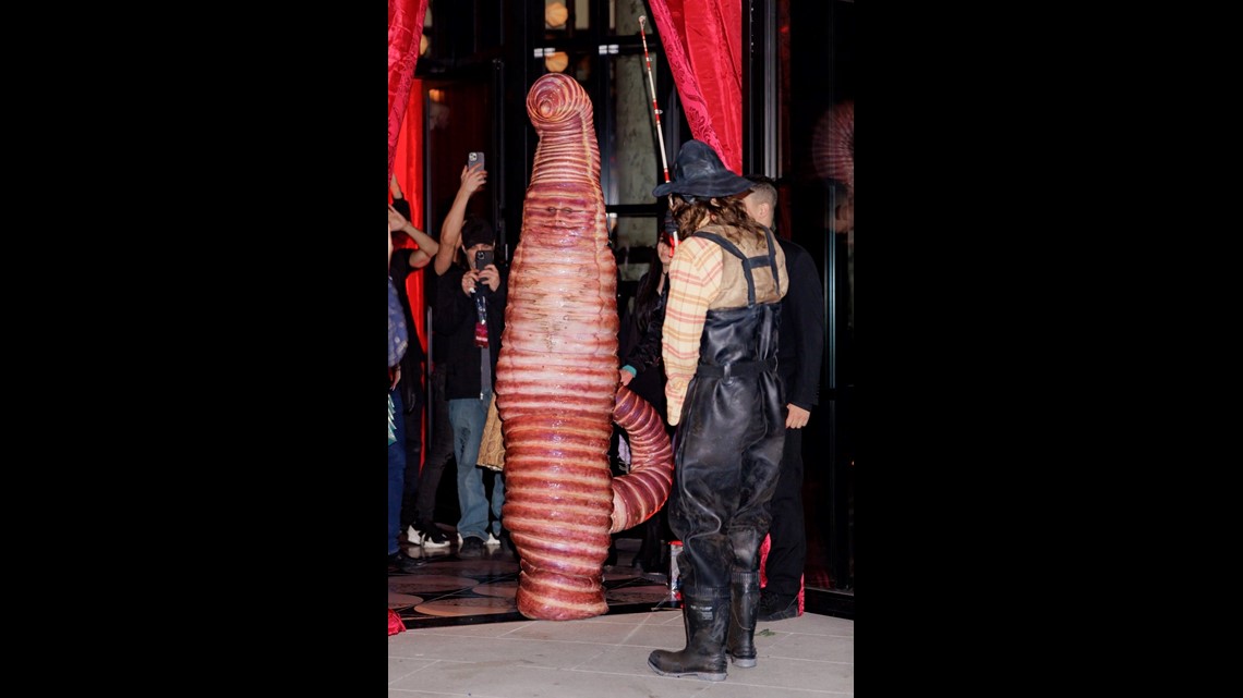 Heidi Klum Details Her Epic Worm on a Fishing Hook Halloween Costume  (Exclusive)