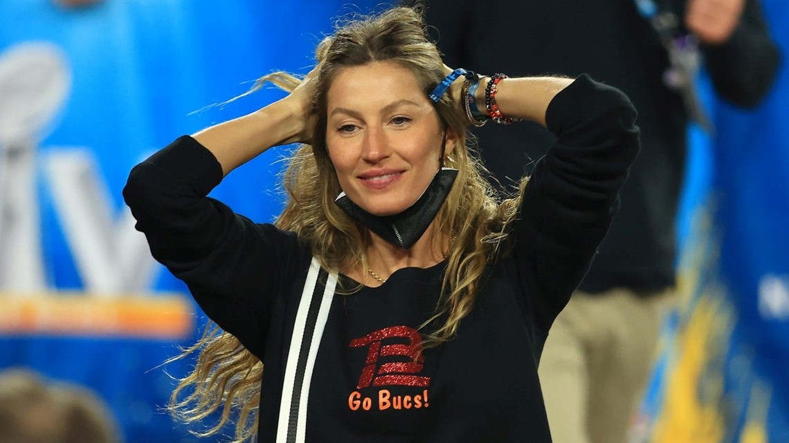 Antonio Brown Makes Awful Comment About Tom Brady, Gisele