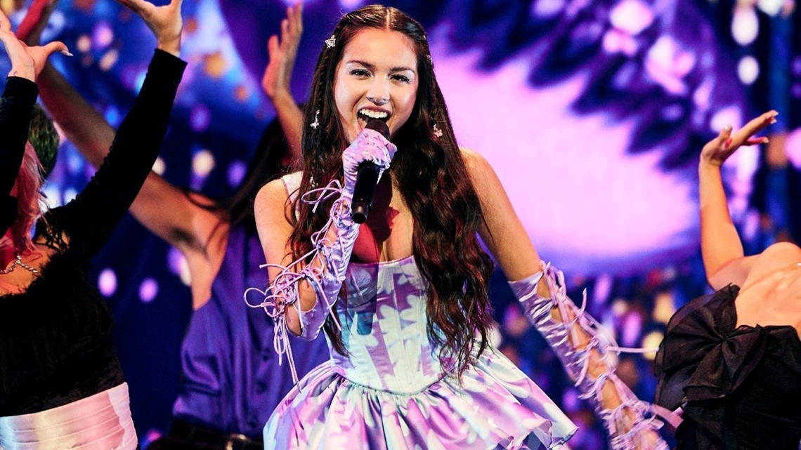 Olivia Rodrigo Makes Grammys 2022 Performance Debut, Wins Best New