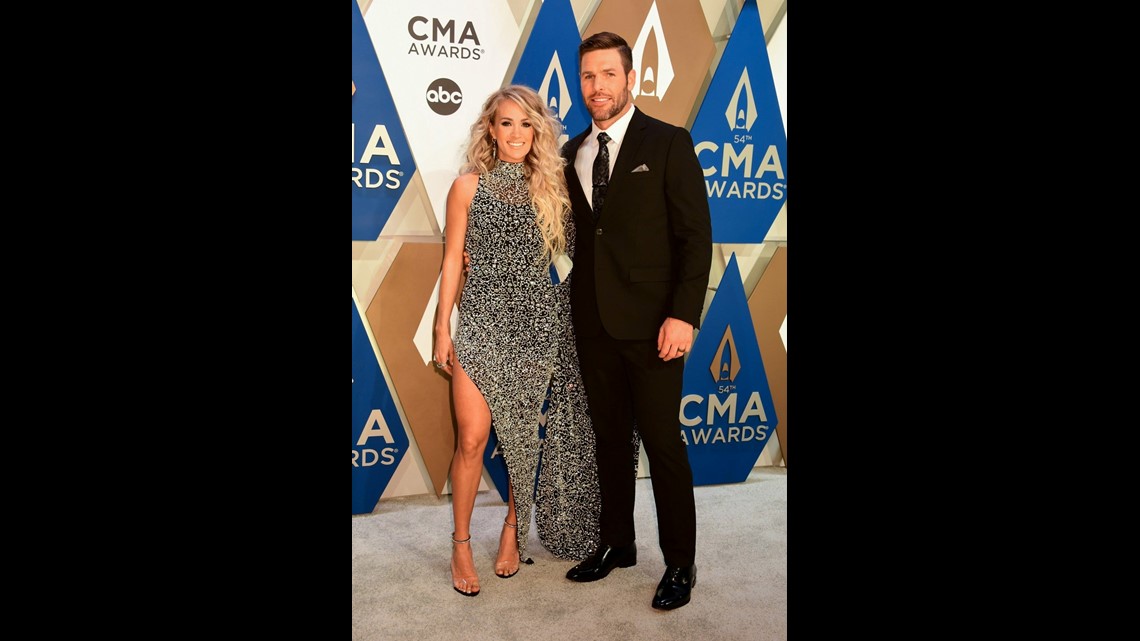 CMA Awards 2020: Carrie Underwood, Miranda Lambert and more red carpet  looks - ABC News