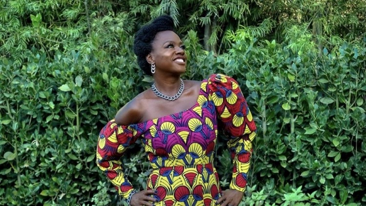 Viola Davis Makes a Statement in Stunning African Print Dress at 2021  Golden Globes | kvue.com