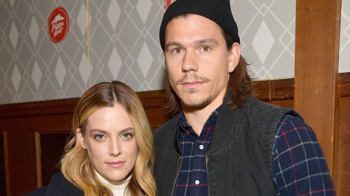 Riley Keough facts: Elvis Presley granddaughter's age, parents, husband and  career - Smooth