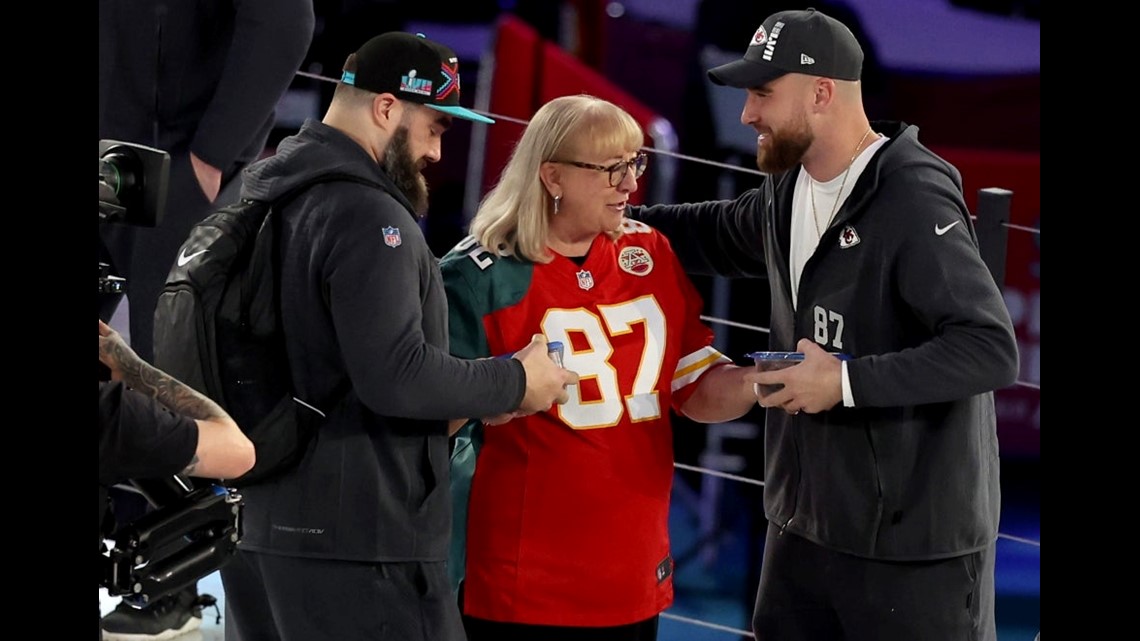 Watch Jason Kelce's Daughter Do the Eagles' Cheer on Baby Monitor