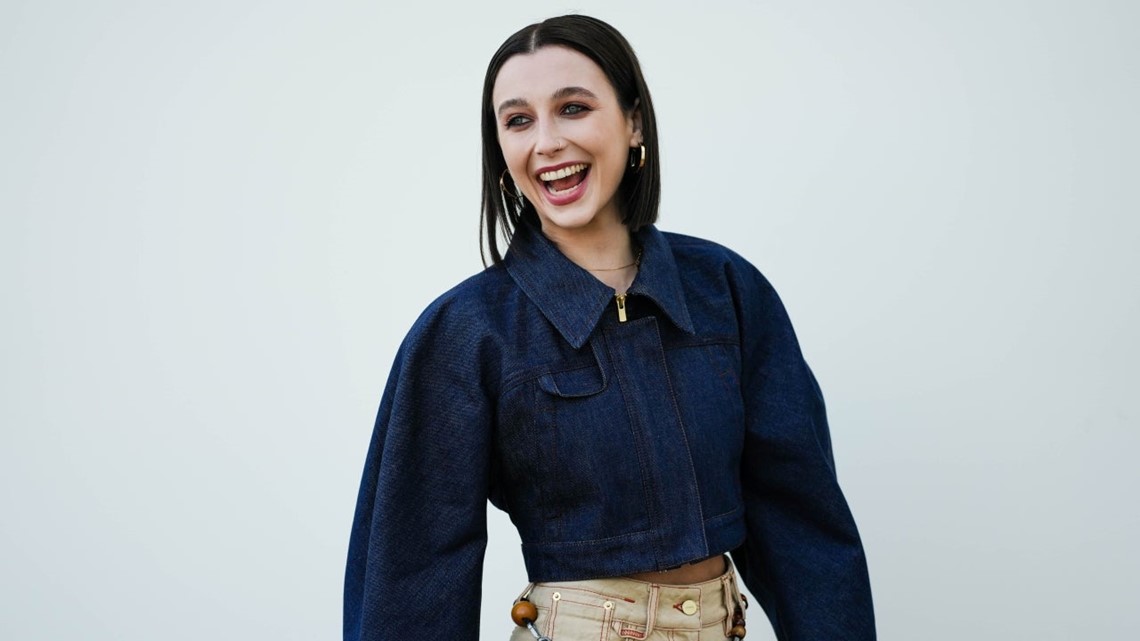 Emma Chamberlain Says Its Time For The World Of Fashion 'To Evolve
