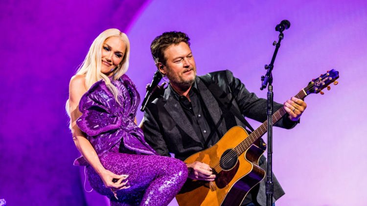 Blake Shelton and Gwen Stefani Laugh and Flirt During 'Purple Irises' Performance at 2024 ACM Awards | kvue.com