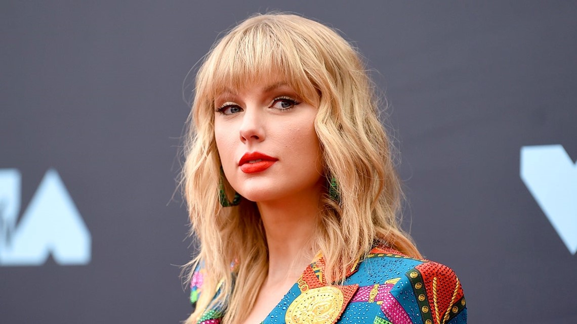 All the Taylor Swift lyrics senators hurled at Ticketmaster - Los Angeles  Times