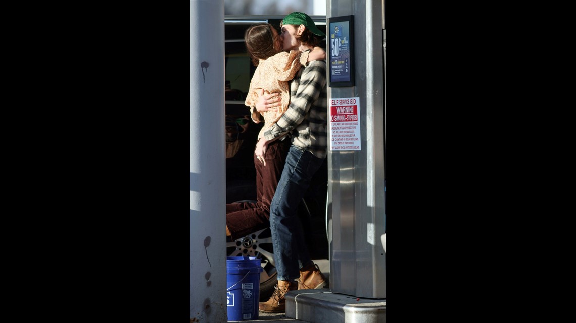 Olivia Rodrigo and Louis Partridge Are Spotted Making Out in New York
