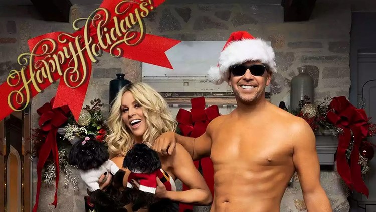 Jenny McCarthy and Donnie Wahlberg Strip Down for Naked Holiday-Themed Ad | kvue.com
