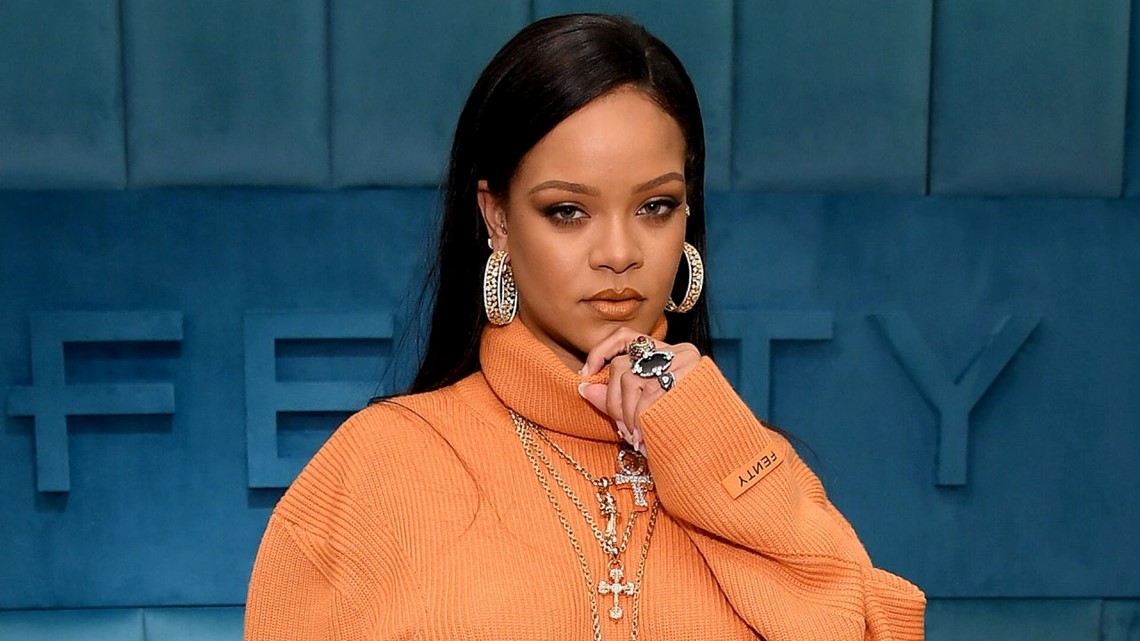 Rihanna Confirms Fenty Beauty Will Feature 40 Foundation Shades, fenty  beauty