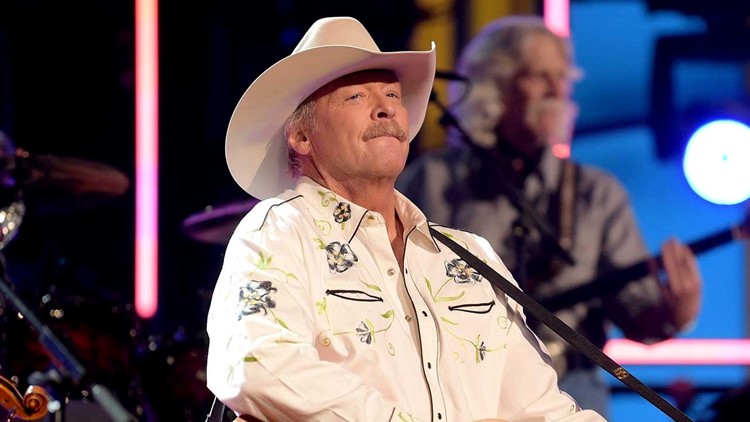 Alan Jackson Reveals He Has a Degenerative Nerve Condition That Is Affecting His Performances | kvue.com