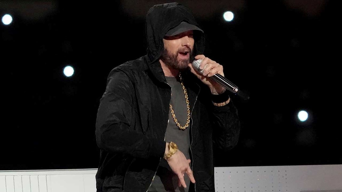 Eminem kneeled during the Super Bowl halftime show. Some reports say the  NFL told him not to do it.