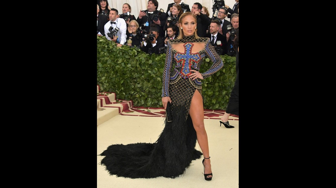 j lo maxi dress Jennifer Lopez Elevates Her Pink Maxi Dress With the Sky-High Wedge Sandal Trend