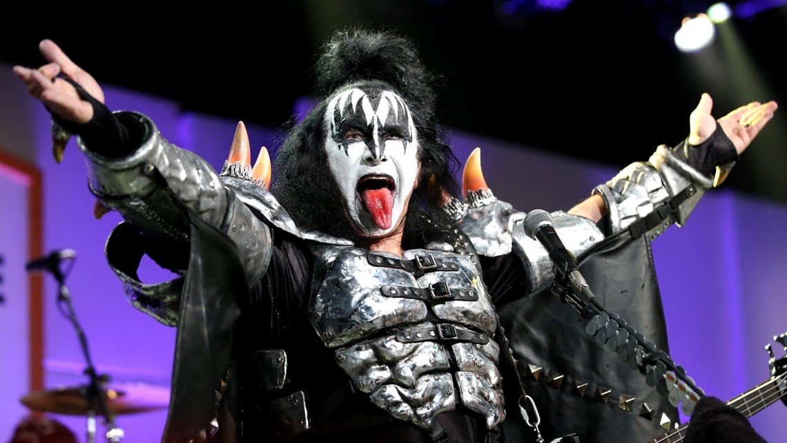 Gene Simmons passa mal e show do KISS em Manaus é interrompido