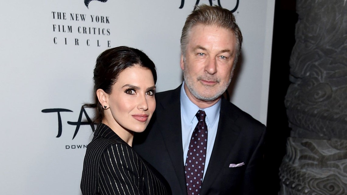 Alec And Hilaria Baldwin Are Very Upset That Her Heritage Is Being Questioned Kvue Com