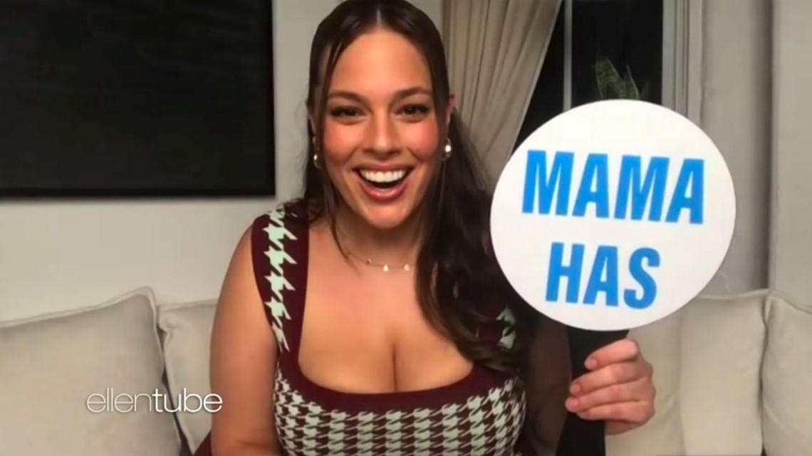 Ashley Graham Can Flex Her Boobs, But Keep Your Eyes Up Here, Please