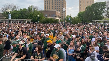 'It's a great time to live in Waco' | Baylor Bears parade celebrates men's National Championship win