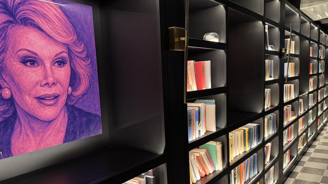 There’s a secret library speakeasy near the San Antonio River Walk. Let us show you the way.