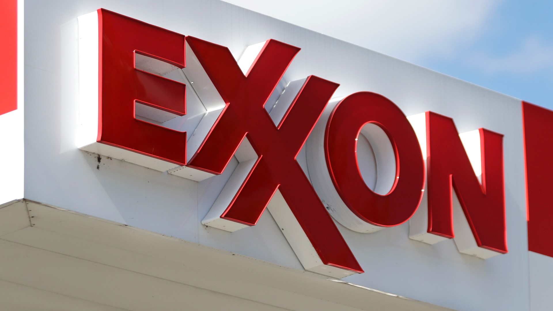 A federal appeals court is upholding a multi-million dollar fine against ExxonMobil for violating the Clean Air Act in Texas.