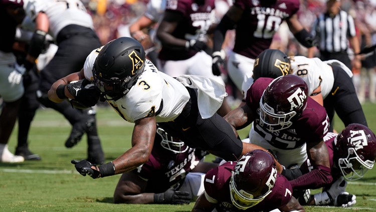 Appalachian State stuns Aggies, beating Texas A&M, 17-14, in College Station