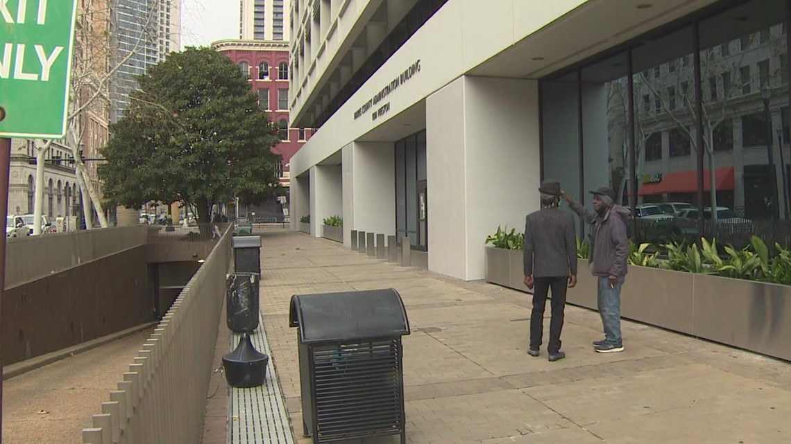 Texas Rangers execute search warrants at Harris County offices - Vimarsana News