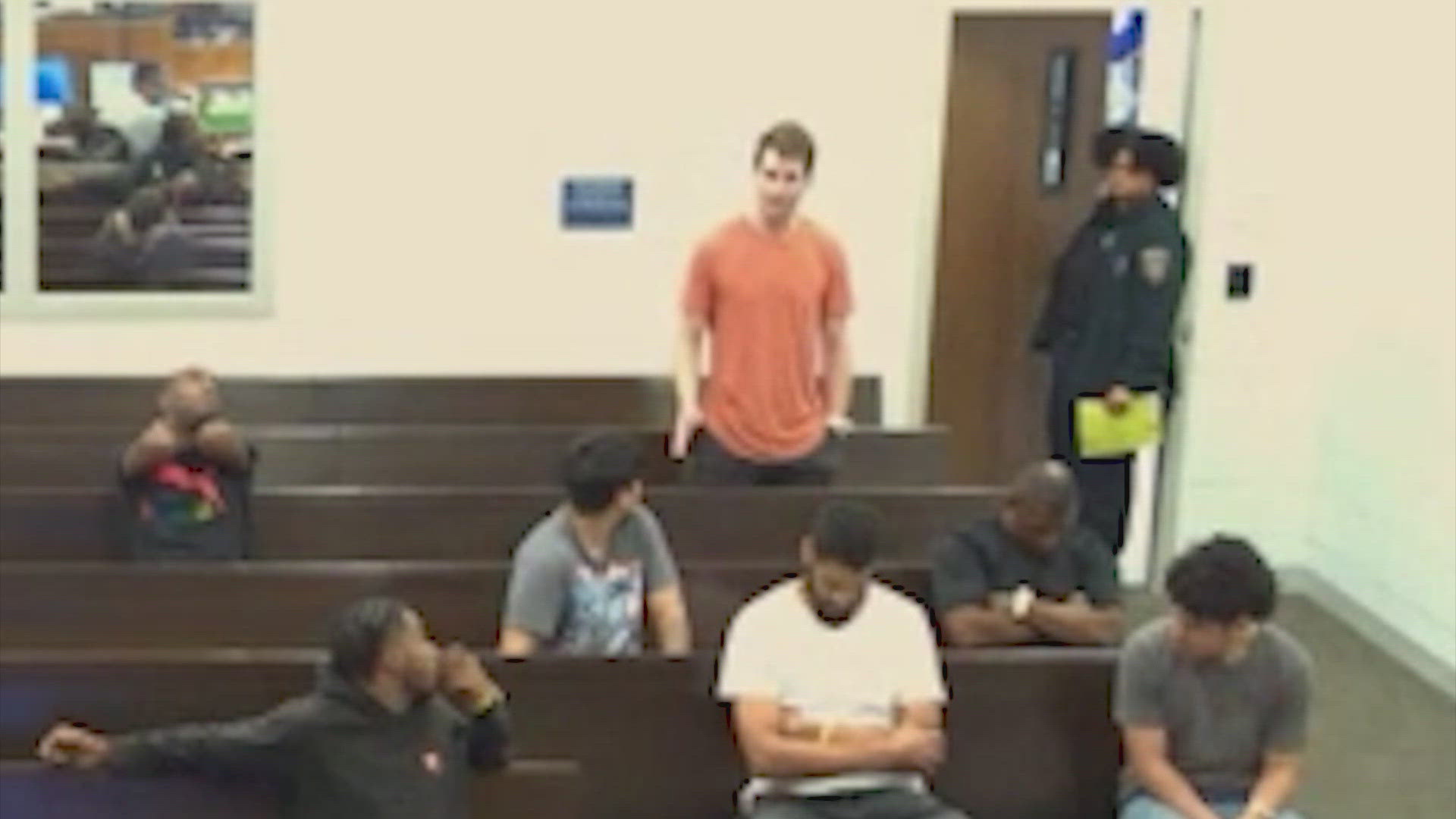 Houston man accused of strangling pregnant wife taken into custody ...