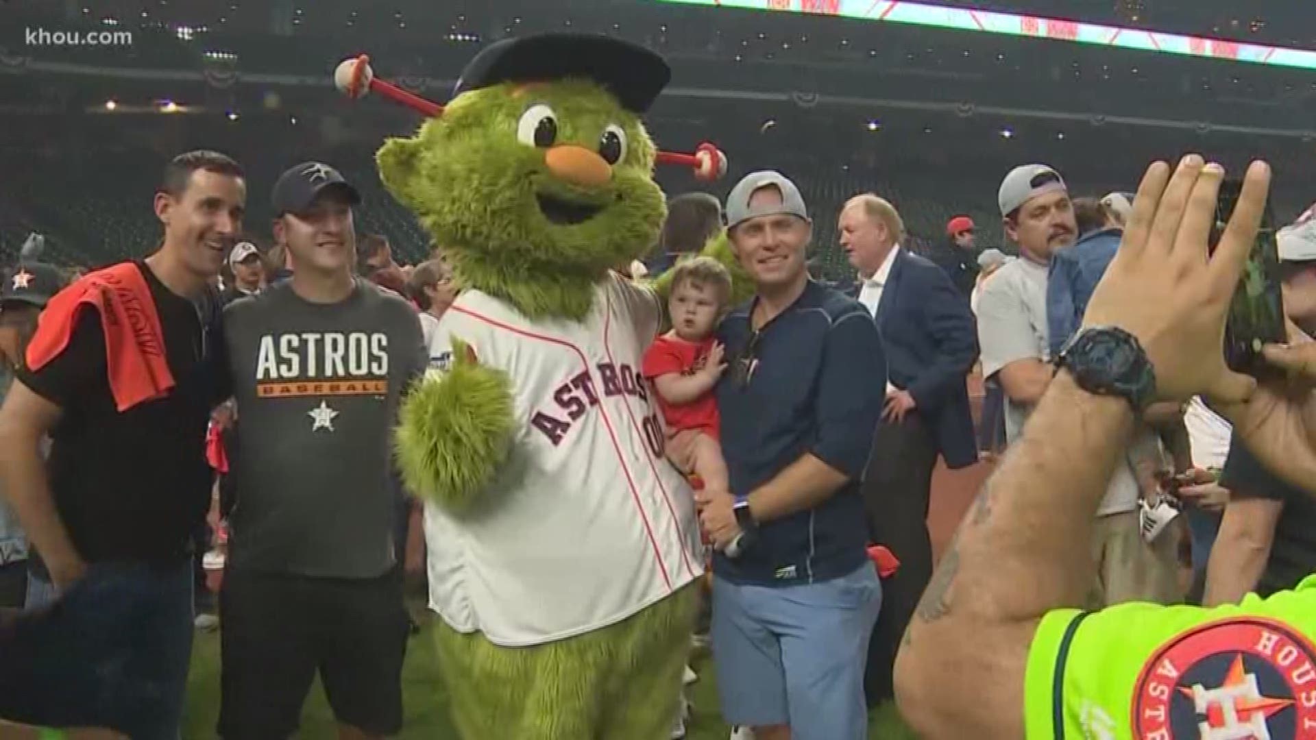 The Astros and their families celebrated the team's Game 5 win over the Rays Thursday night to advance to the ALCS.