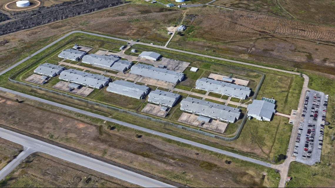 Entire Texas prison system locked down | kvue.com