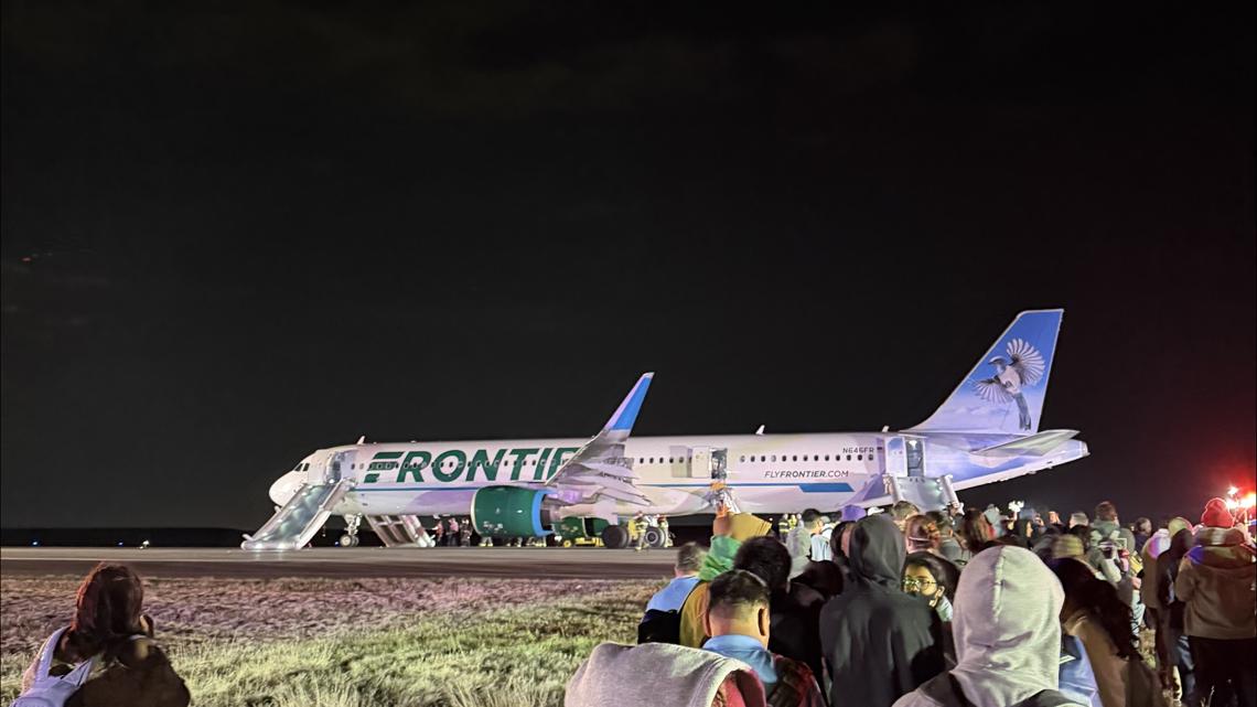 How a Frontier flight was able to abort takeoff after person walked in front of plane on a Denver airport runway