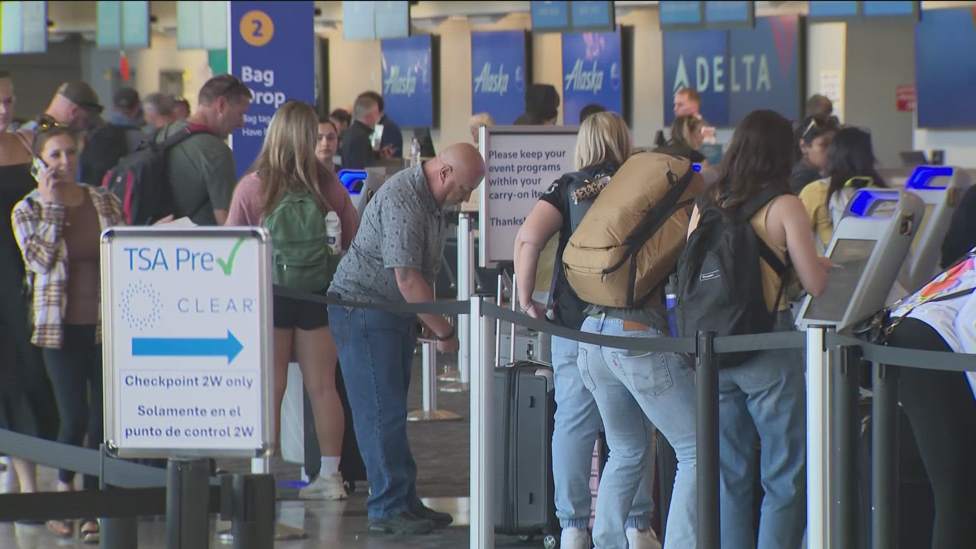 Thousands of travelers are expected to fly out of Austin after the Formula 1 race and Texas Longhorns game Oct. 19.