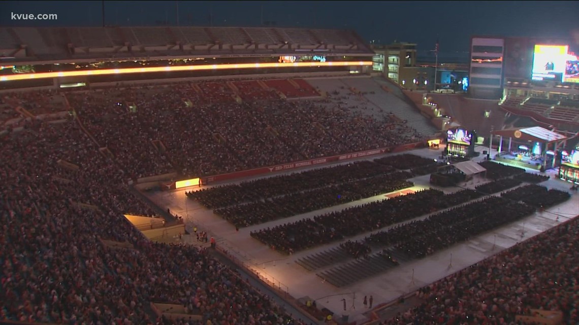 UT Austin Class of 2022 graduates