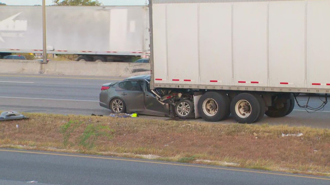 Traffic backed up at I-35 exit near Wells Branch after fatal crash ...