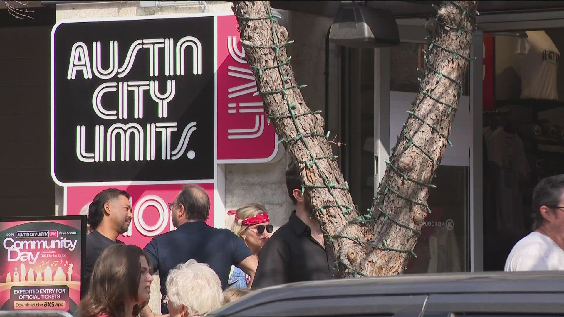 Hundreds of people showed up to the first-ever Austin City Limits Live Community Day. The event at Moody Theater featured live music, food, drinks and activities.