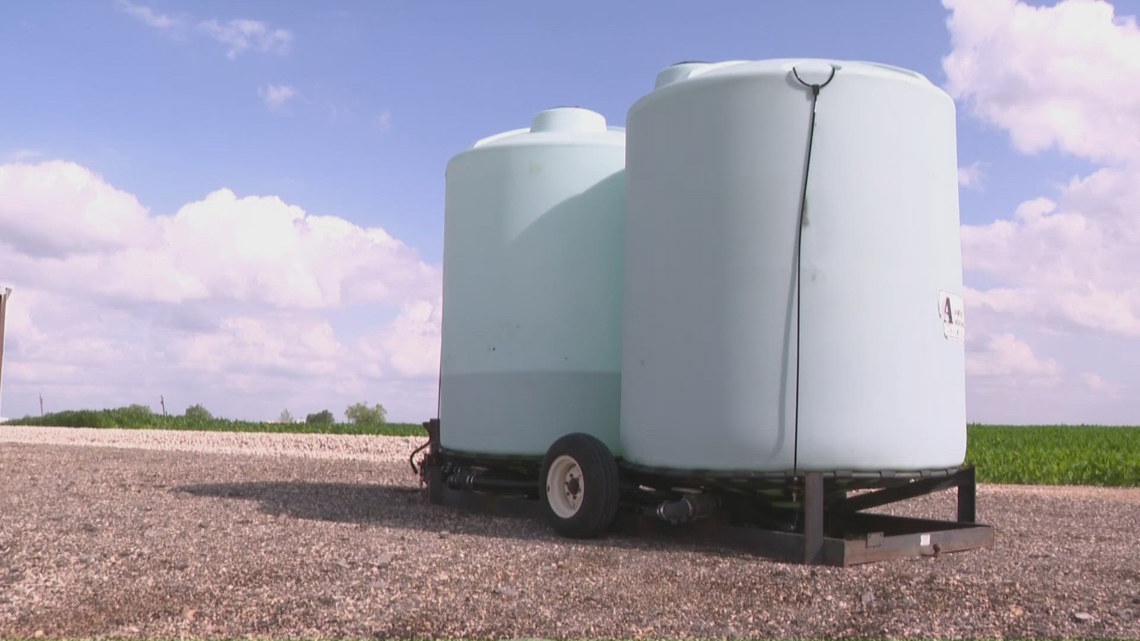 Surge in fertilizer prices amid Iran war strains Central Texas farmers