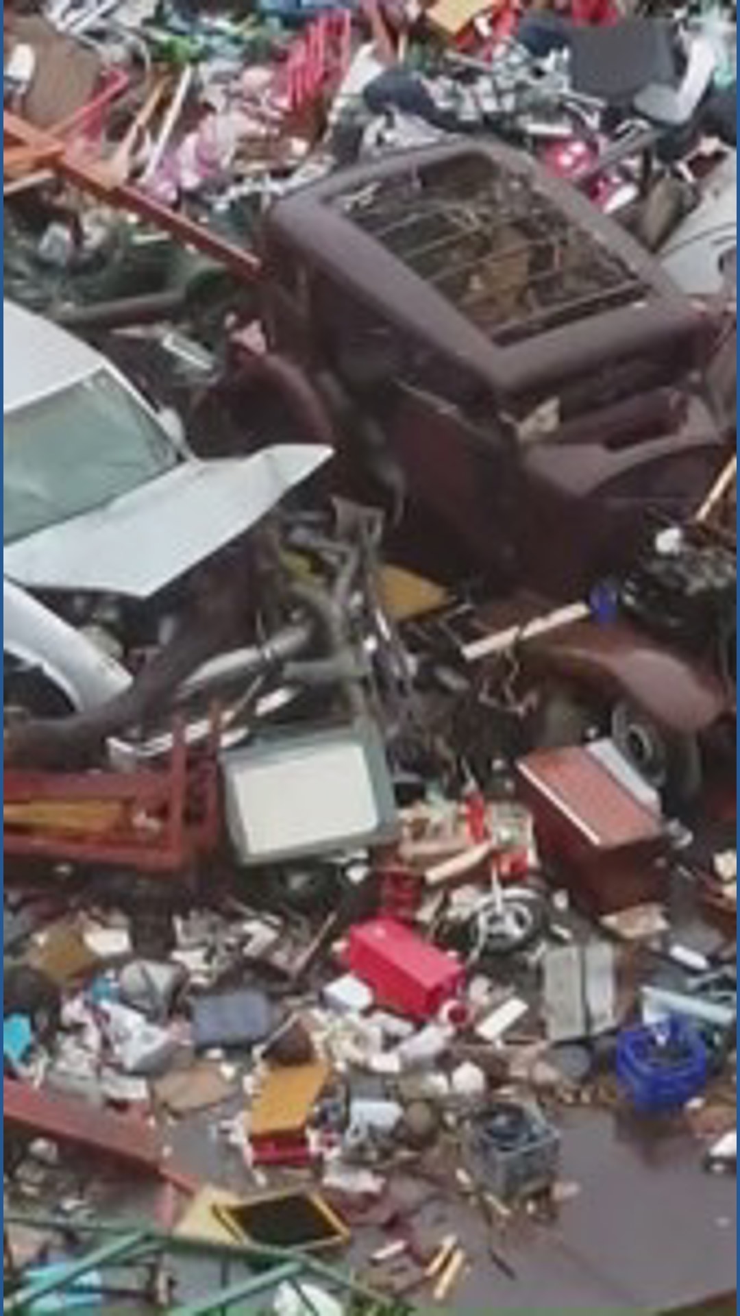At least 2 killed after tornado hits Indiana | kvue.com