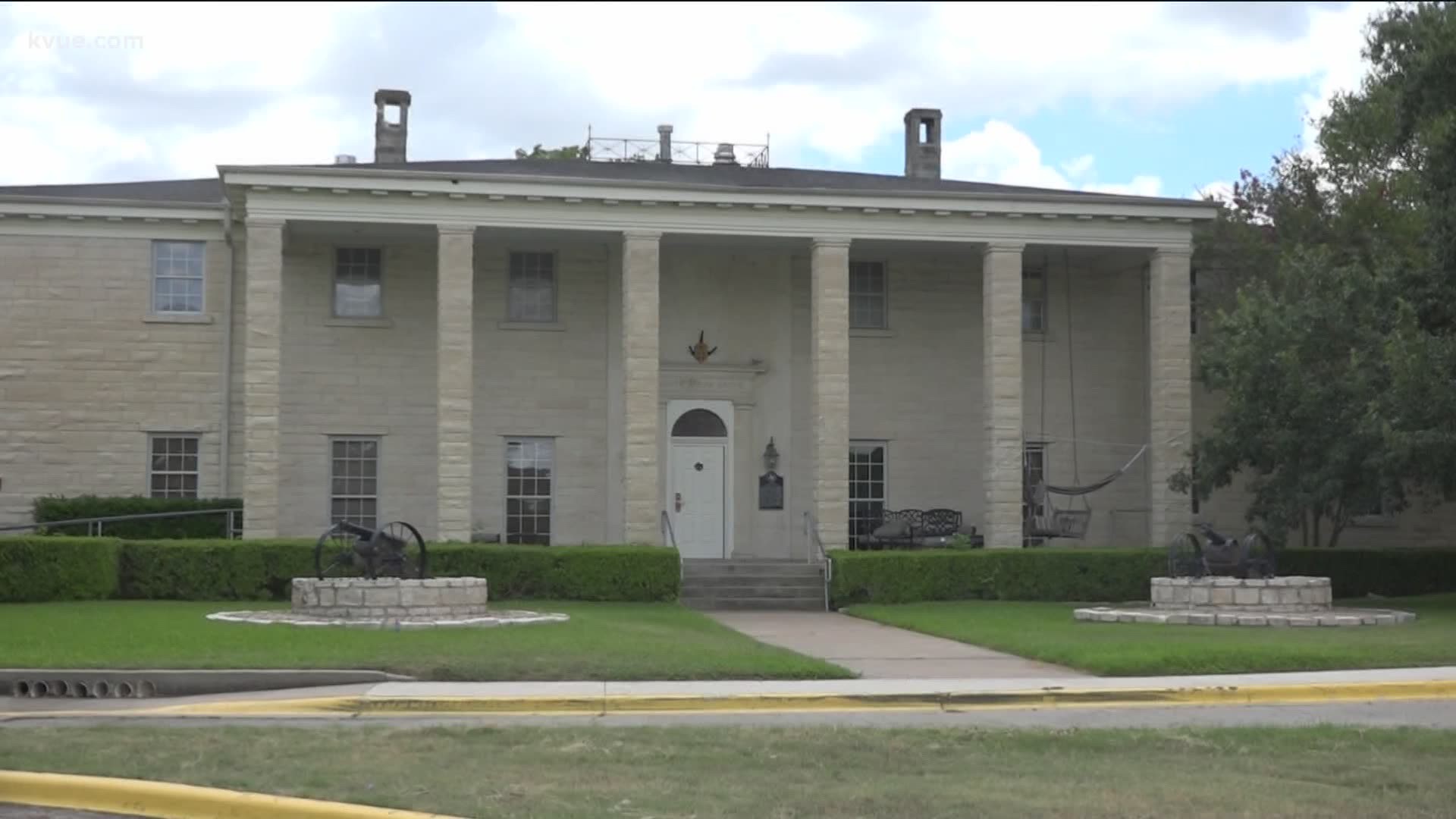 A fraternity at Southwestern University has been suspended by its national chapter over a social media post denouncing the Confederacy and Robert E. Lee.