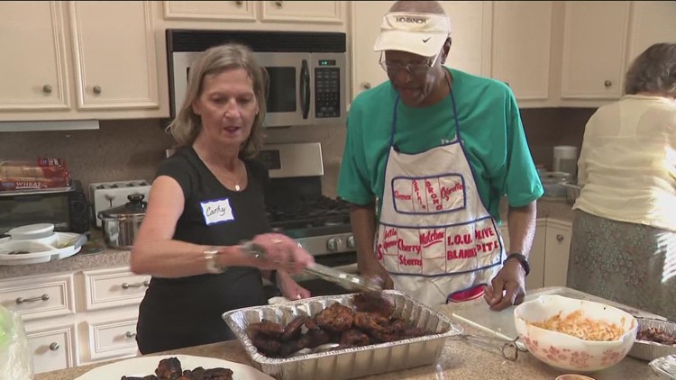Roscoe Overton hosts Juneteenth cookout, says holiday should bring people together