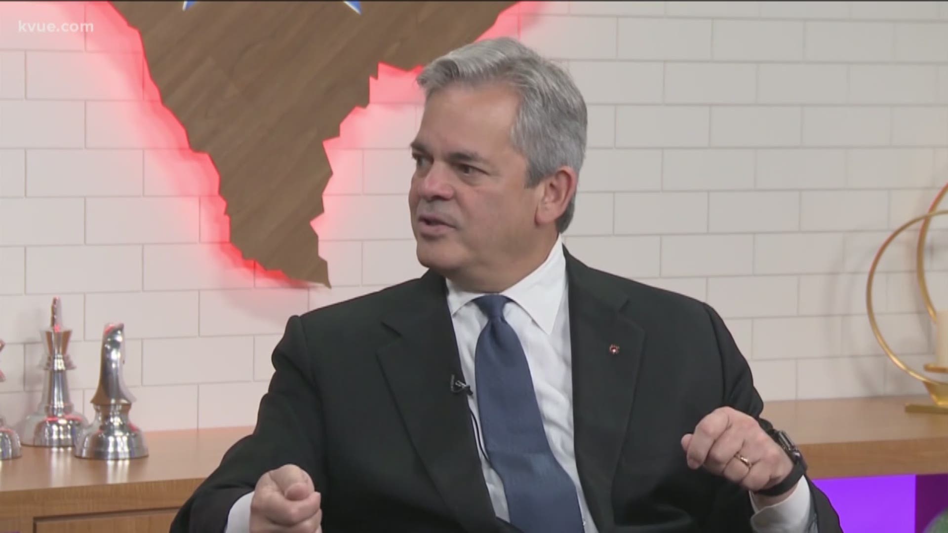 Austin Mayor Steve Adler is sharing his learnings about homelessness from two West Coast cities.