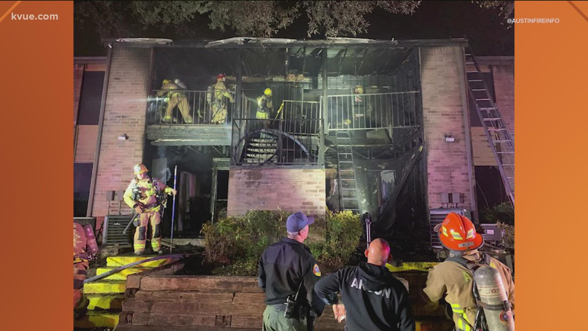 13 residents displaced by northeast Austin apartment fire | kvue.com